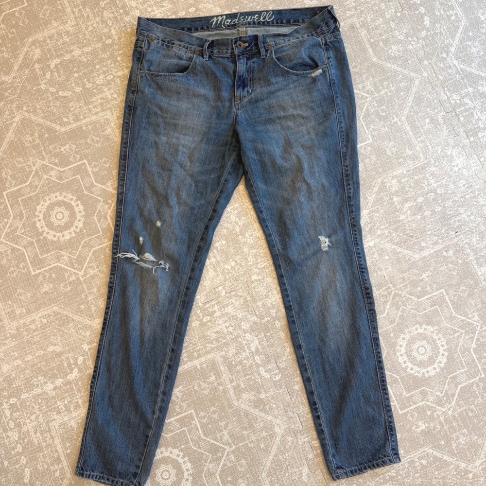 Madewell Distressed Medium Wash Relaxed Tapered Jeans Womens Size 30 100% cotton